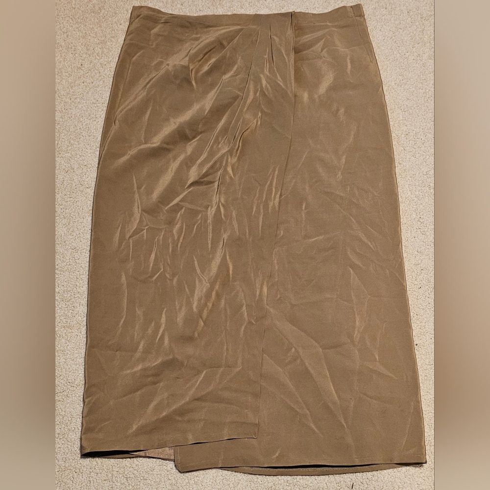 Hugo Buscati Classic Beige Pencil Skirt